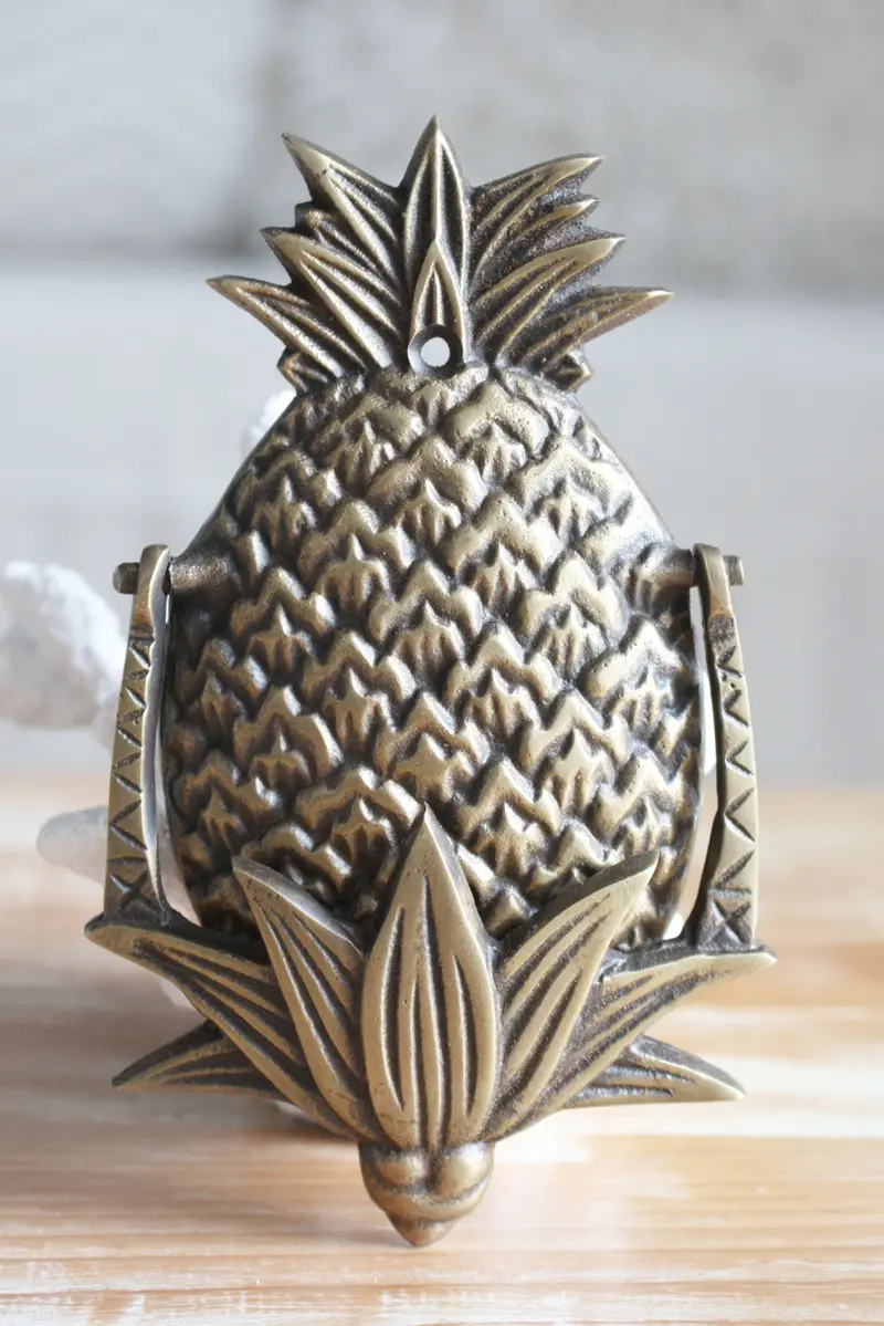 Antiqued Brass Pineapple Door Knocker – Hand-Finished Decorative Hardware 1