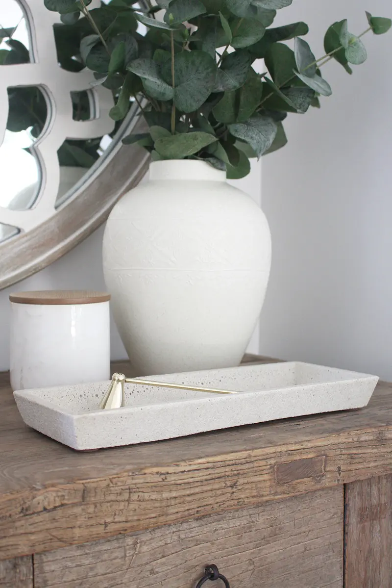 Cream-Colored Rectangular Concrete Serving Tray 1