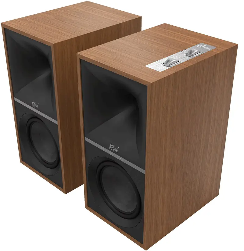Klipsch The Sevens Powered Bookshelf Speakers (Walnut Finish) 1