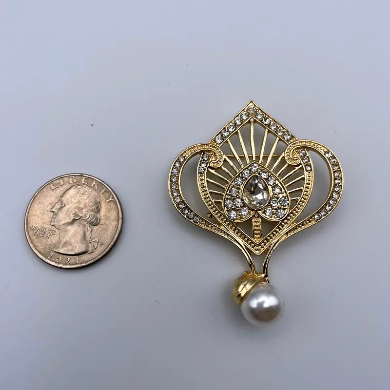 Ornamental Decorative Brooch – Style #8 1