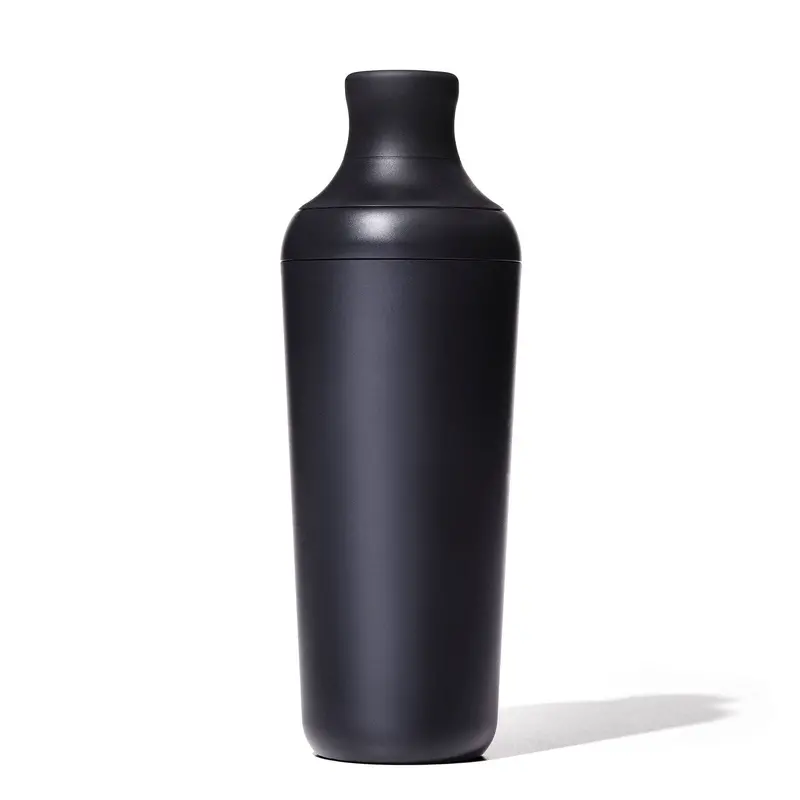 Oxo Good Grips Bpa-Free Plastic Cocktail Shaker With Built-In Strainer 1