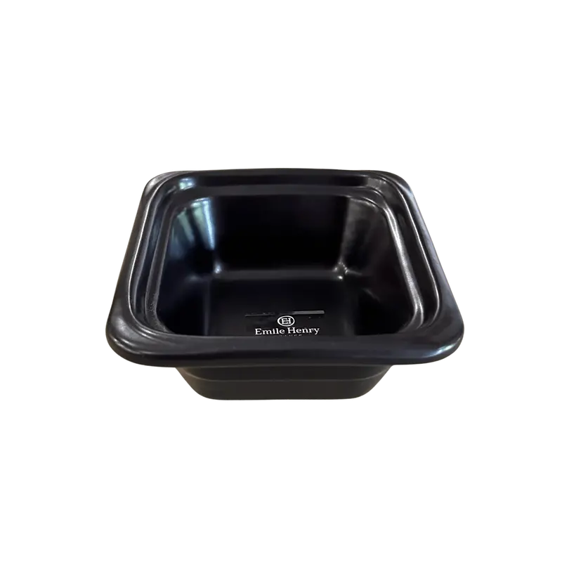 Versatile Rectangular Baking Pan 1