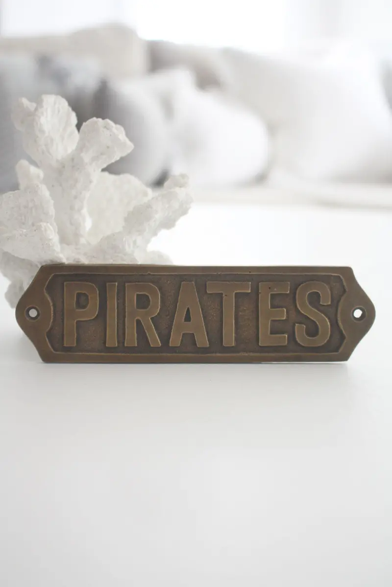 Vintage-Style Pirate-Themed Wall Sign In Brass 1